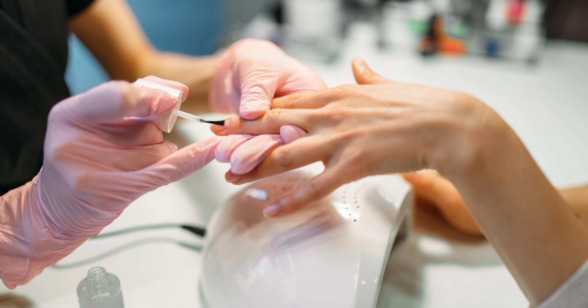 Manicure y pedicure Miriam Salón