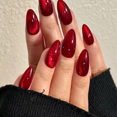 red cat eye nails