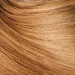 Cómo mantener tu tinte castaño claro radiante y sin reflejos naranjas