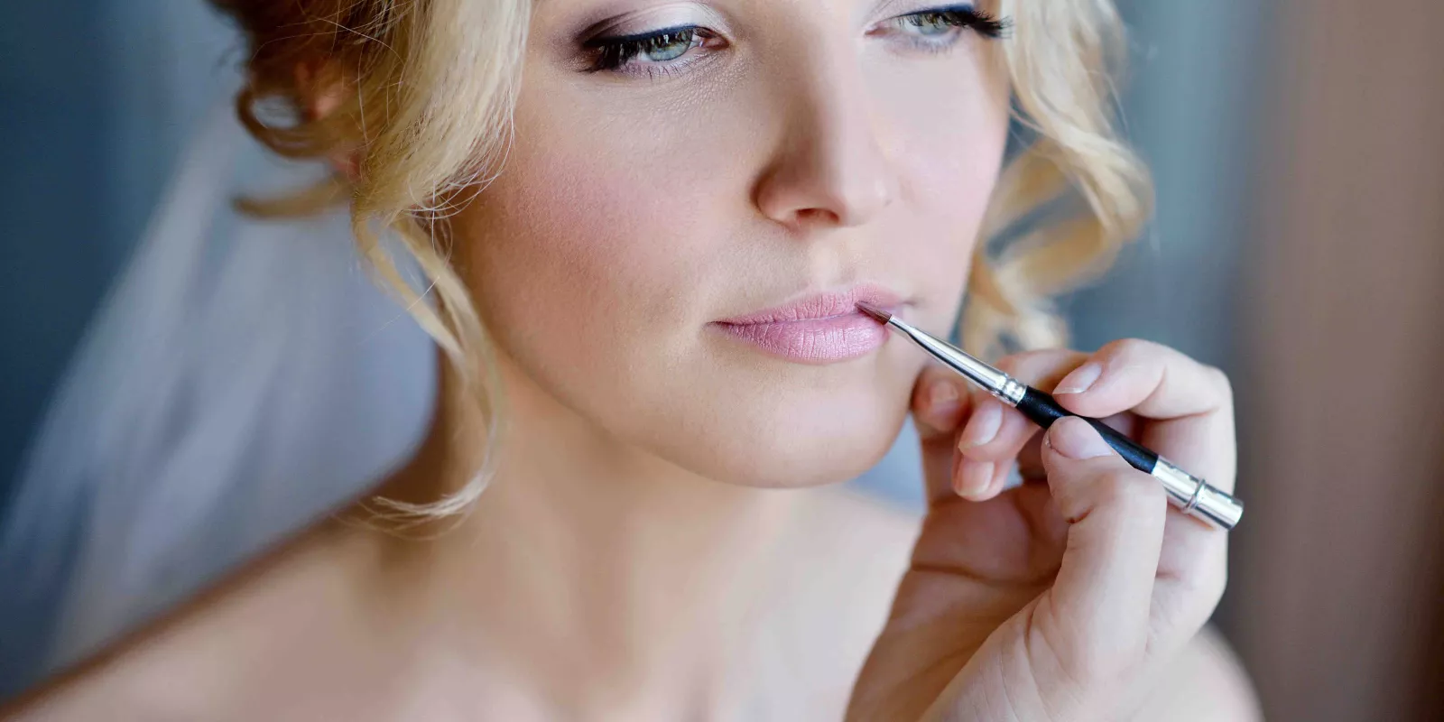 Peinados y maquillaje para novias: 5 Tendencias del 2023 que Debes Conocer