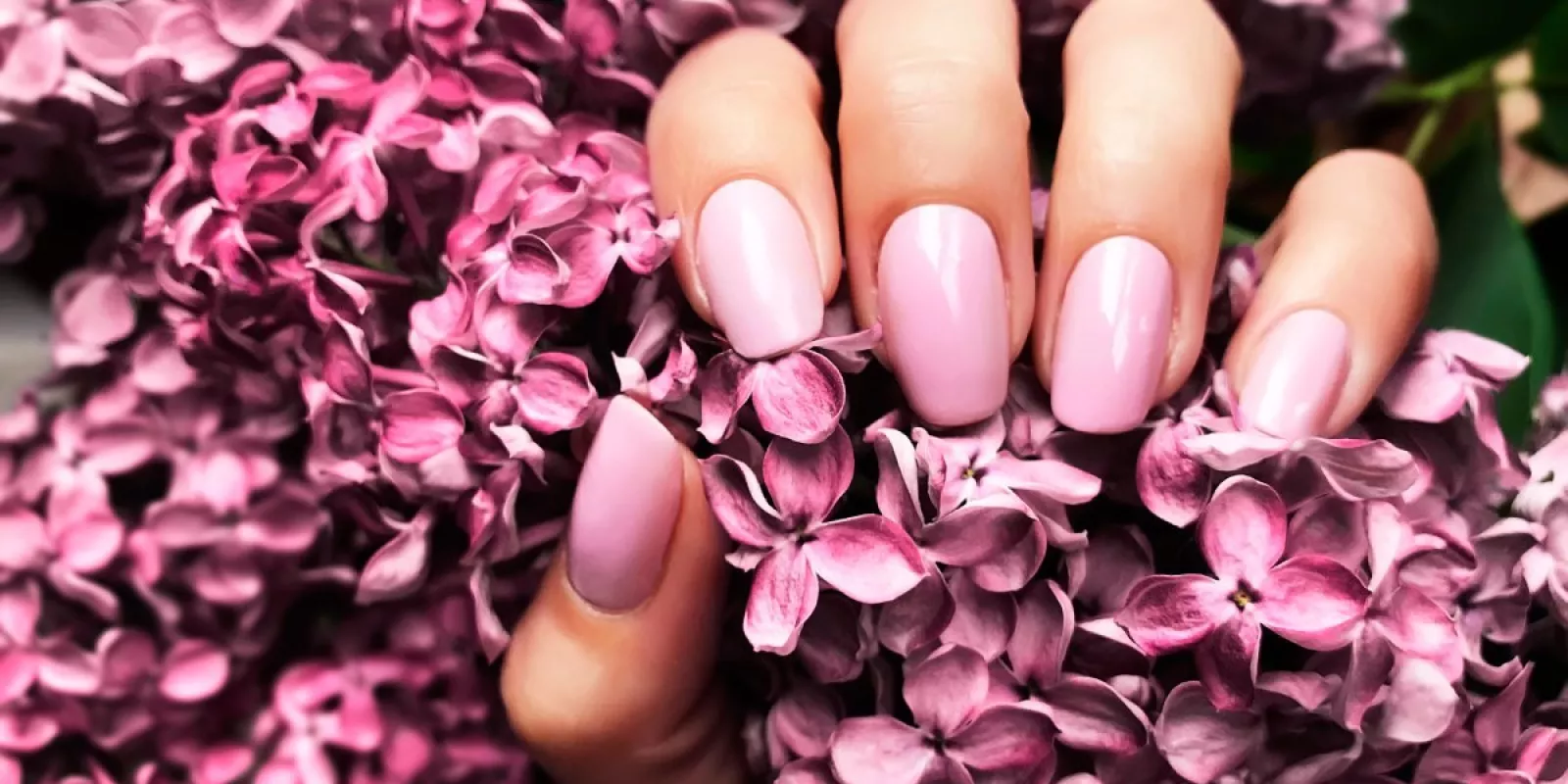 Tendencias de uñas primavera: Diseños y colores que dominarán esta temporada